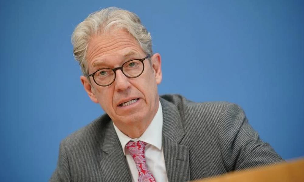 Κορονοϊός: Γερμανός ειδικός βλέπει υστερία και τακτικές τρόμου με την παραλλαγή Delta